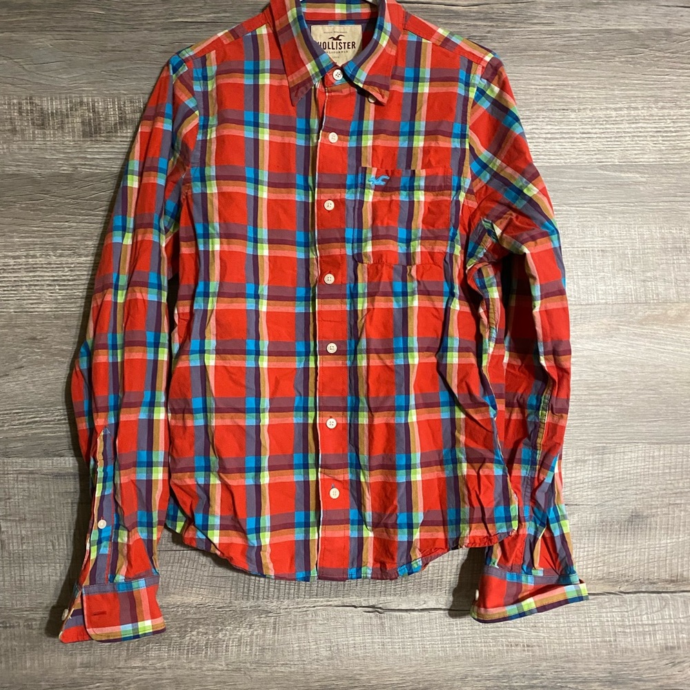 Hollister Mens Button Up Shirt Large Red Blue Plaid Long Sleeve Pocket Casual